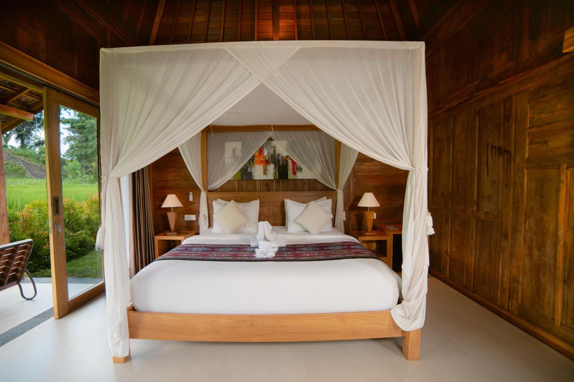 Kubu Sakian Sidemen By Samhita Bali Lodge *