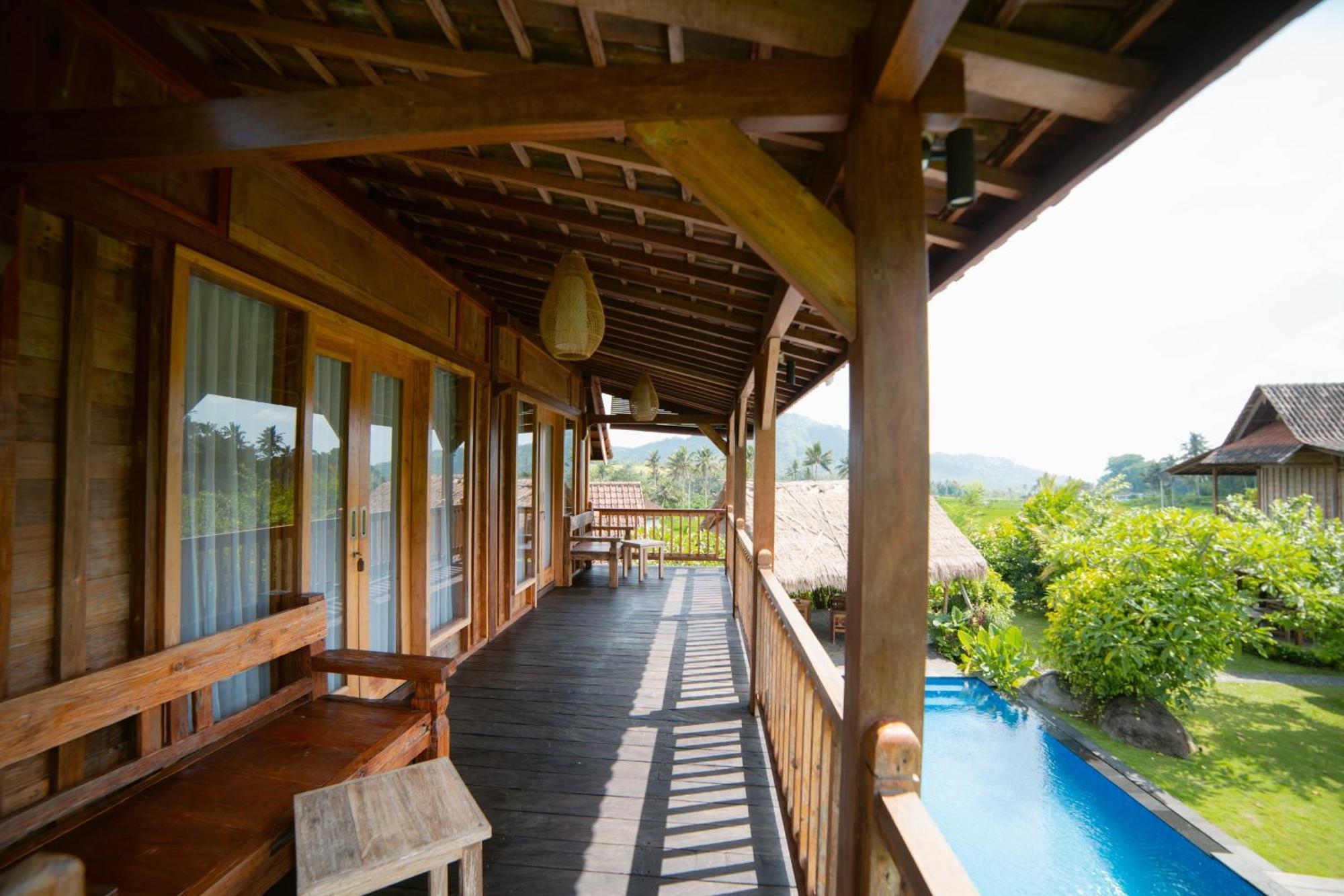 Lodge Kubu Sakian Sidemen By Samhita Bali *