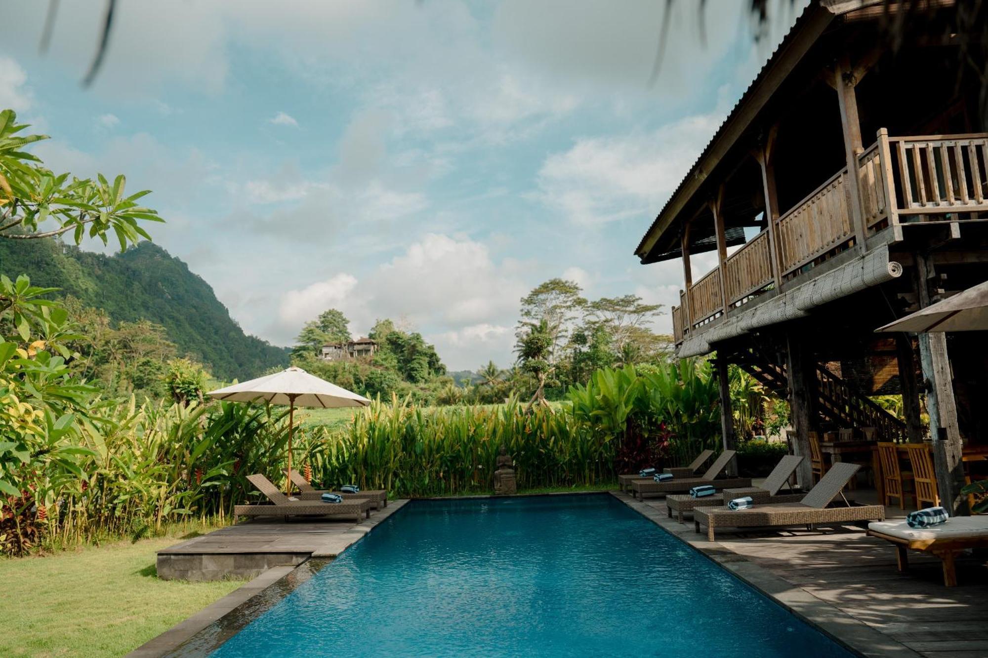 Lodge Kubu Sakian Sidemen By Samhita Bali Silebeng