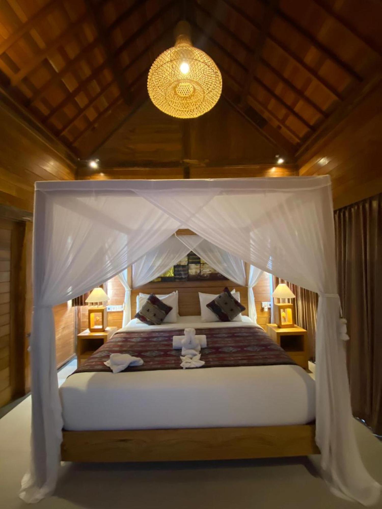 Lodge Kubu Sakian Sidemen By Samhita Bali Silebeng